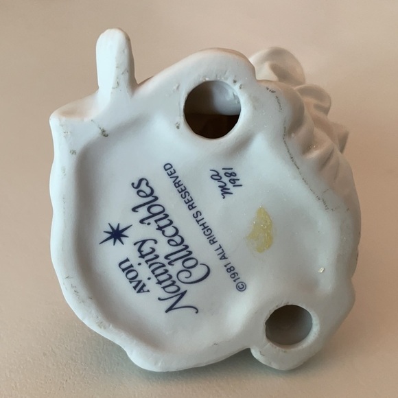 Mary Figure Avon Nativity Collectables 1981 - Picture 13 of 16